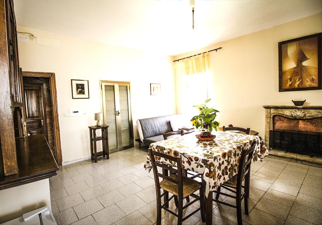 Casa Vacanze Antico Poggio Poggio San Giovanni Buitenkant foto